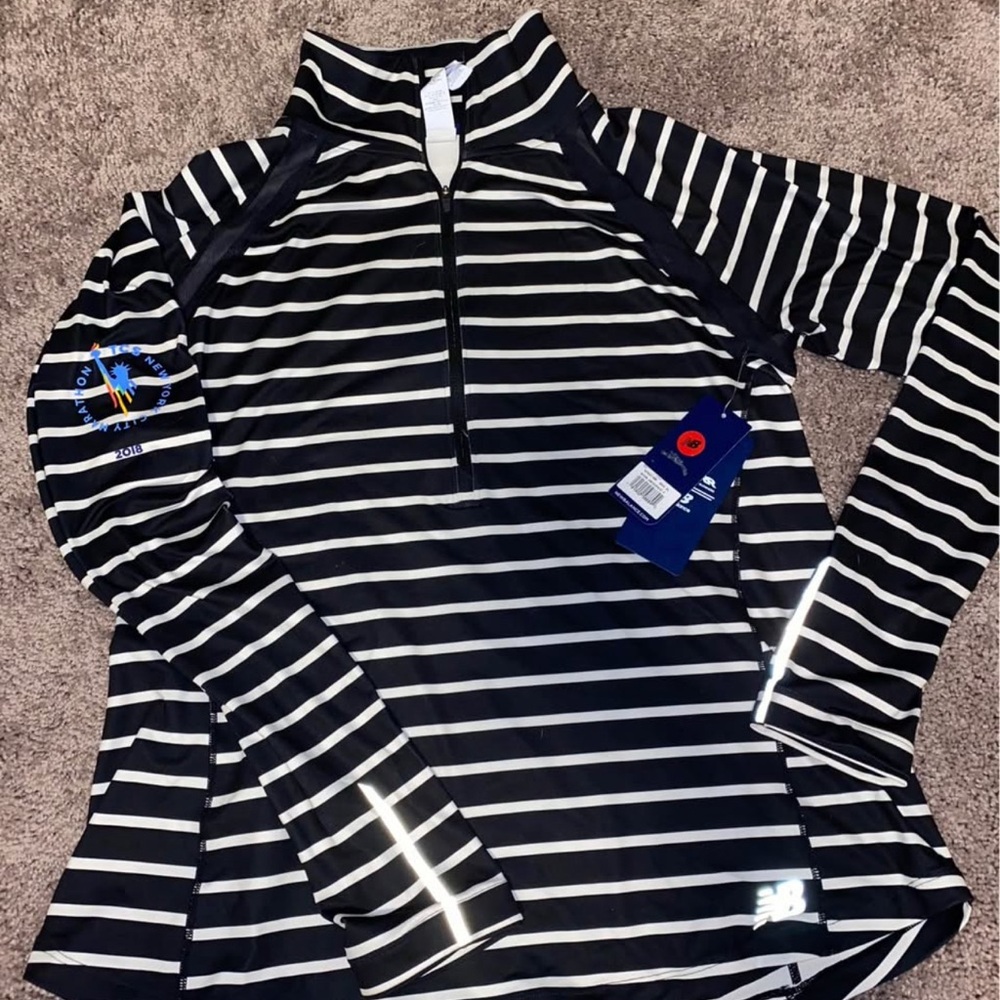 Womens NWT new balance NYC Marathon 2018 pullover size XL